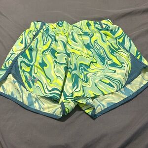 Women’s Under armour shorts